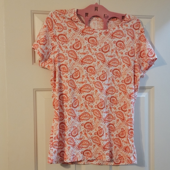 NorthCrest Red and Orange Paisley Tee - Picture 1 of 4
